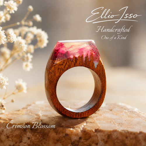 Ellio Isso "Crimson Blossom" – Handcrafted Romantic Tones and Passion Resin Ring