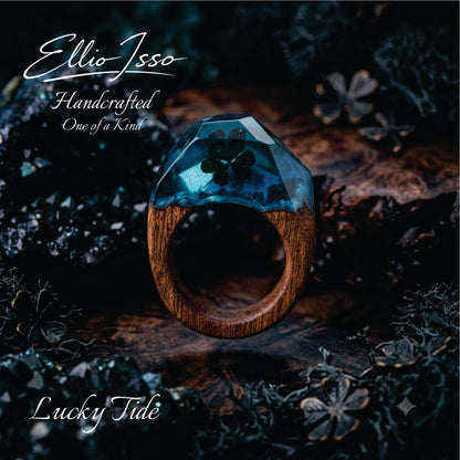 Ellio Isso "Lucky Tide" – Handcrafted Four-Leaf Clover and Abundance Ring
