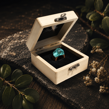 Ellio Isso "Lucky Tide" – Handcrafted Four-Leaf Clover and Abundance Ring