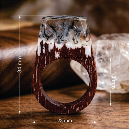 Ellio Isso "Frozen Ember" – Handcrafted Natural Wood and Premium Epoxy Resin Ring