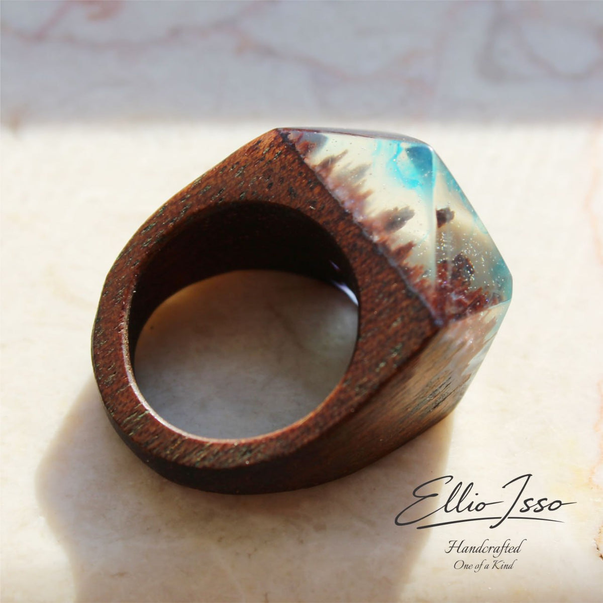 Ellio Isso "Ocean Sunset" – Handcrafted Infinite Sea and Sun Resonance Ring